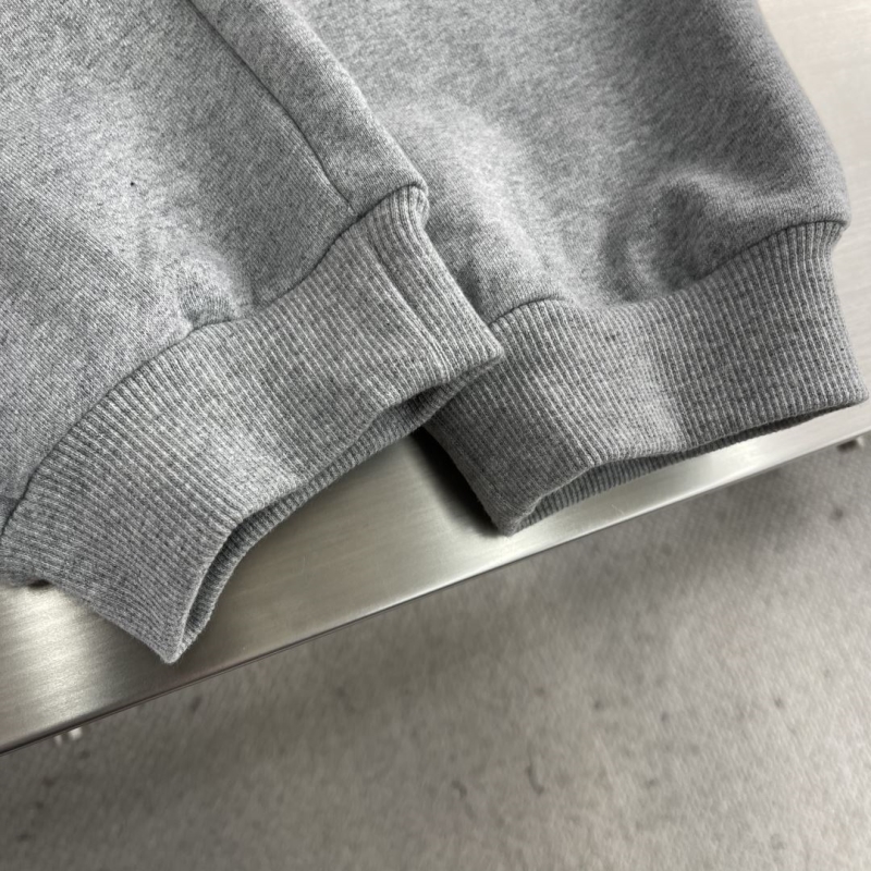 Pra*a long pants